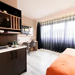 Juststay Muelheim Oberhausen & מלון מולהיים אן דר רור