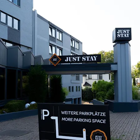 Juststay Muelheim Oberhausen & 3*