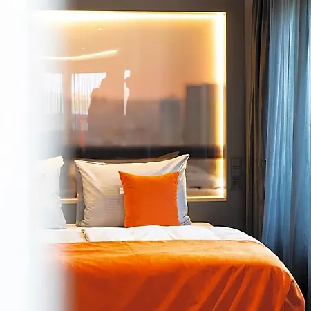 Juststay Muelheim Oberhausen & 3*