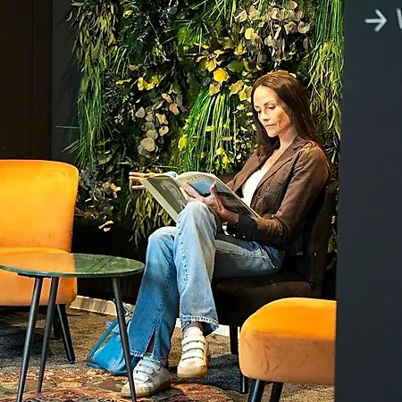 Juststay Muelheim Oberhausen & مولهايم ان الرور دير