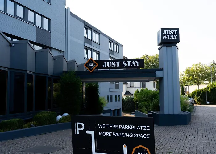 Juststay Muelheim & 3*